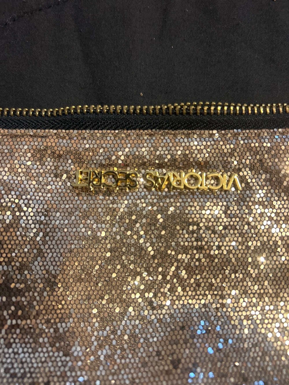 Victoria Secret bag - Picture 3 of 7